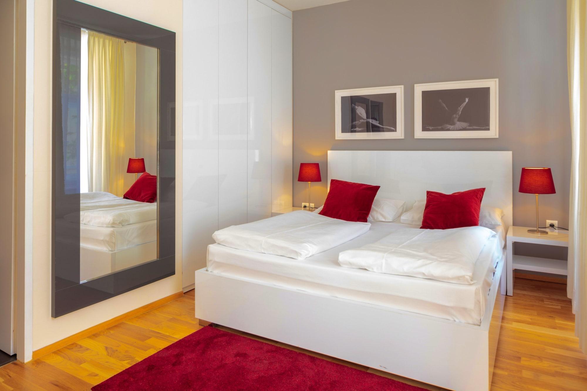 The Levante Rathaus Apartahotel