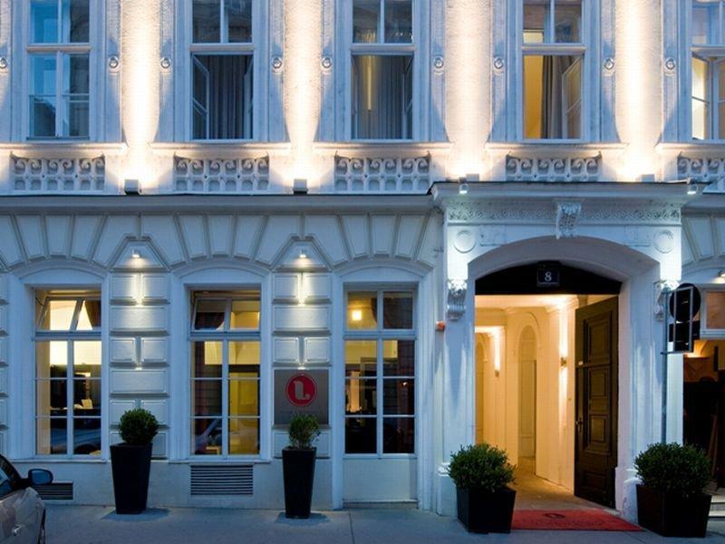 The Levante Rathaus 4* Viena